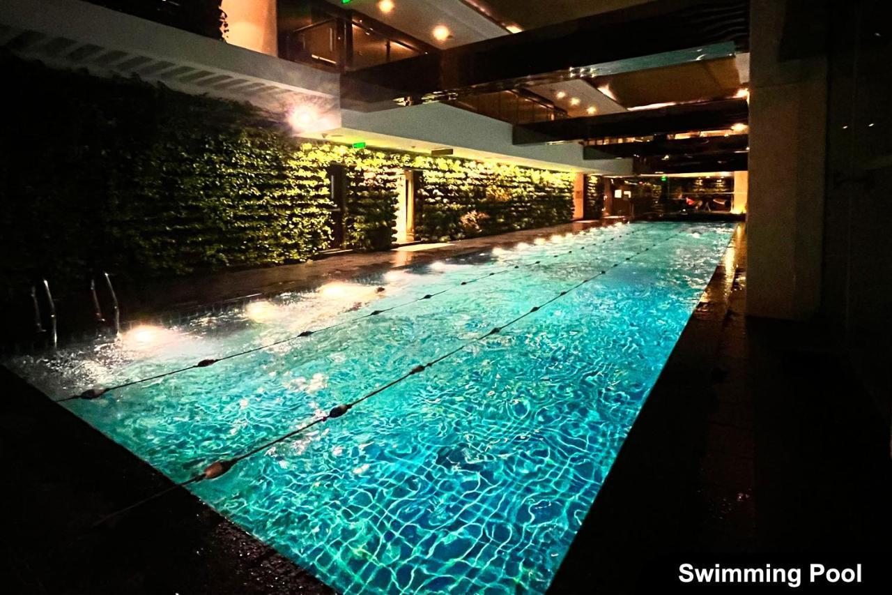 The Gramercy Residences Manila Exterior foto